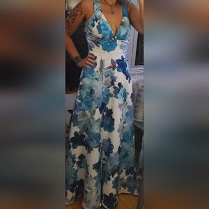 Jump Apparel Womens Cut-Out Back Slit Dress Sz 5/6